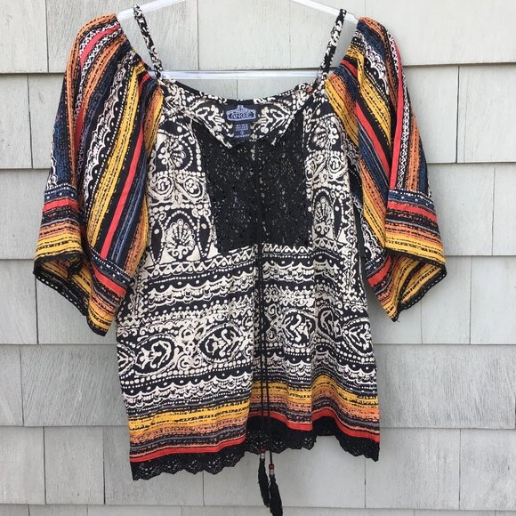 Angie Tops - Angie Off the Shoulder Crochet Boho Half Sleeve Flowy Top Small NWT